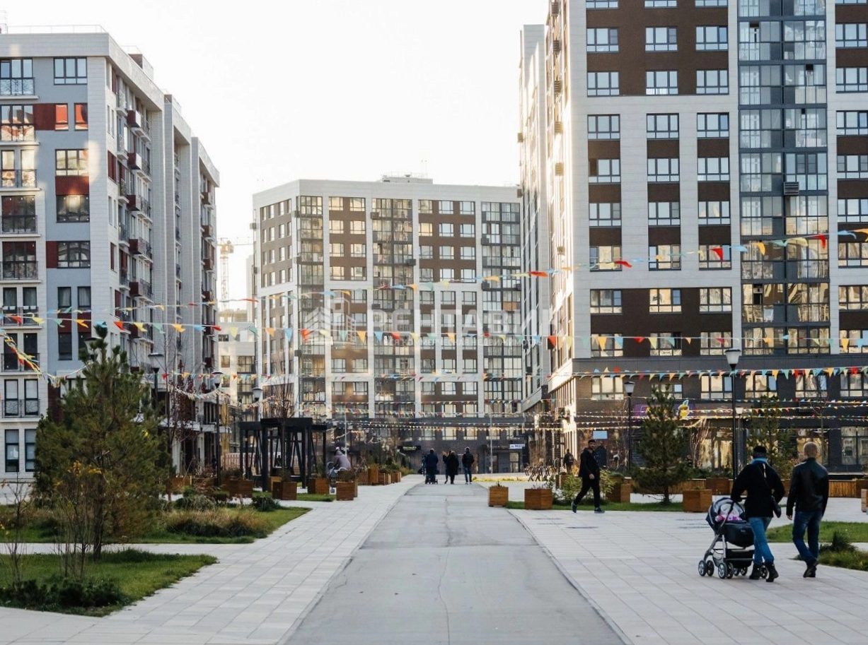 Здание Испанские кварталы по адресу г Москва, поселение Сосенское, б-р Веласкеса, д 7 к 1
