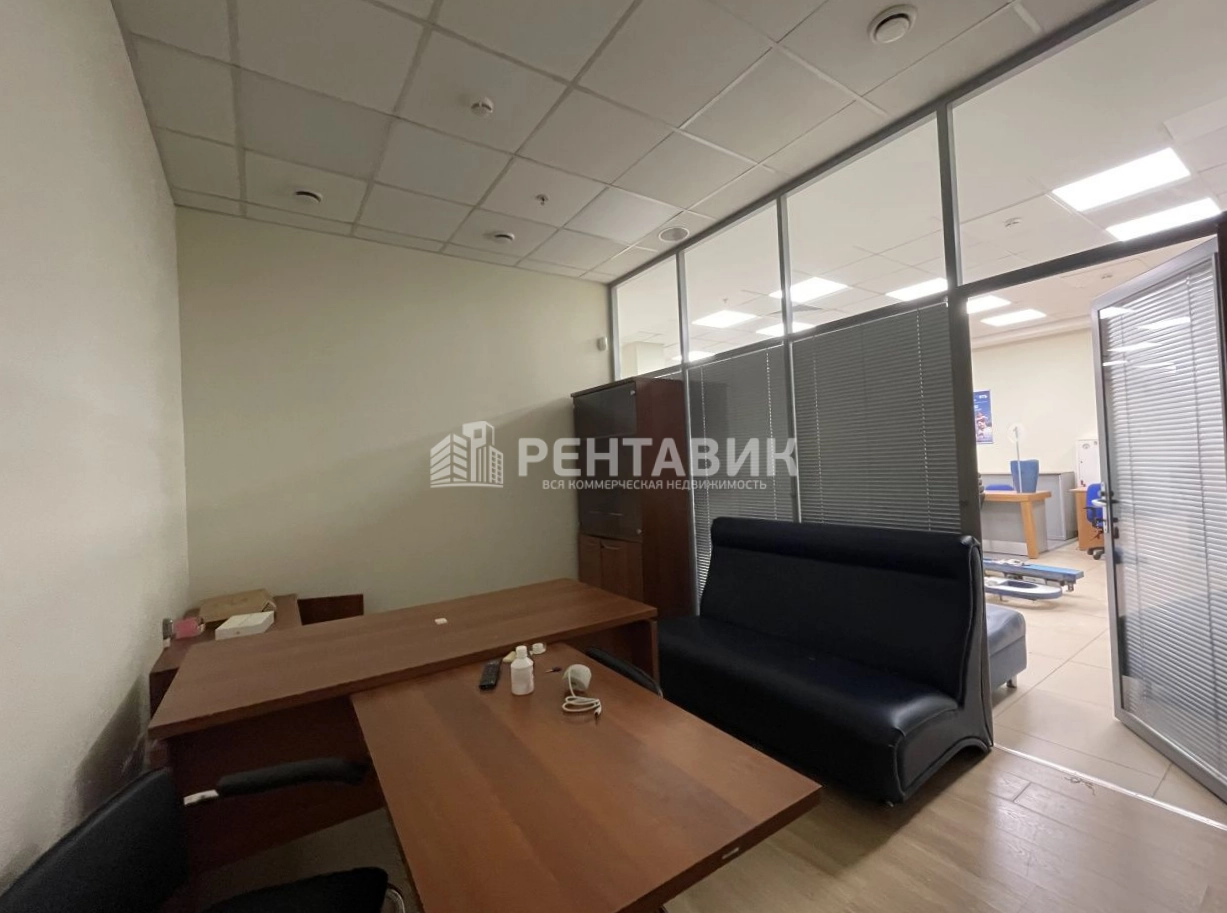 Помещение свободного назначения Снежная 26 площадью 347 квадратных метров