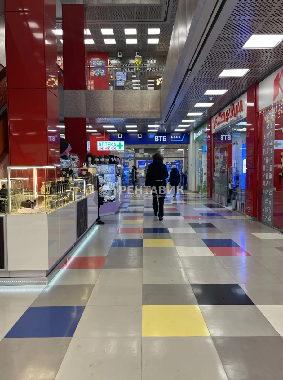 Помещение свободного назначения Снежная 26 площадью 347 квадратных метров
