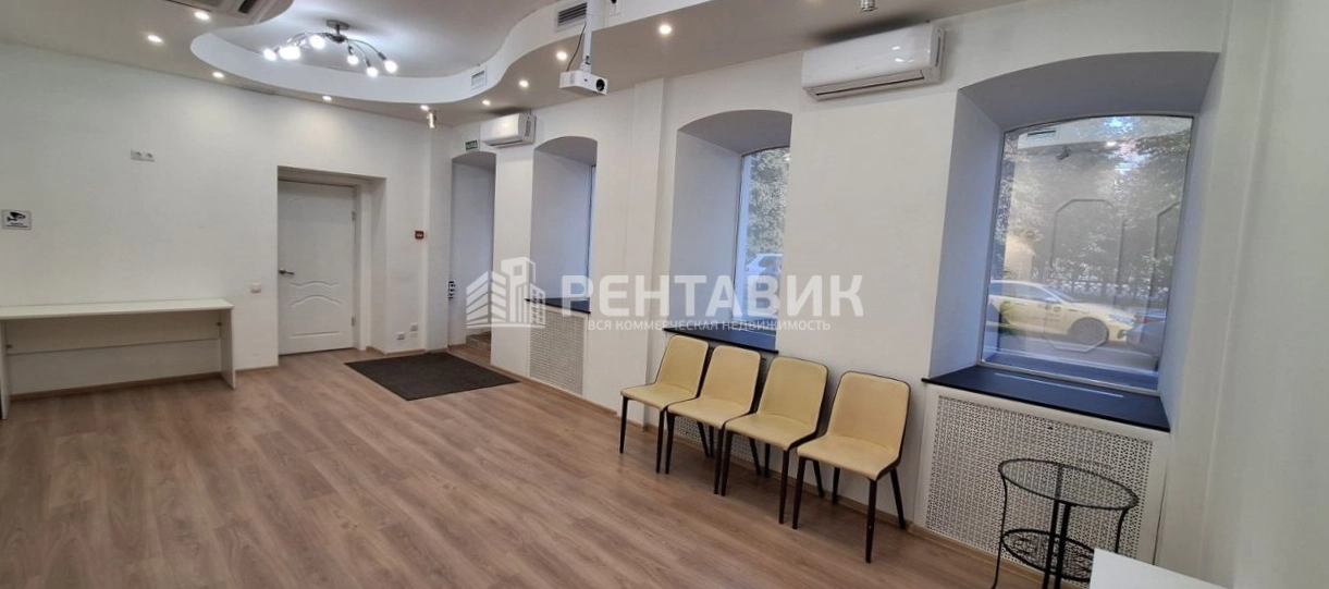 Помещение свободного назначения Садовая-Самотечная 15-1 площадью 110 квадратных метров