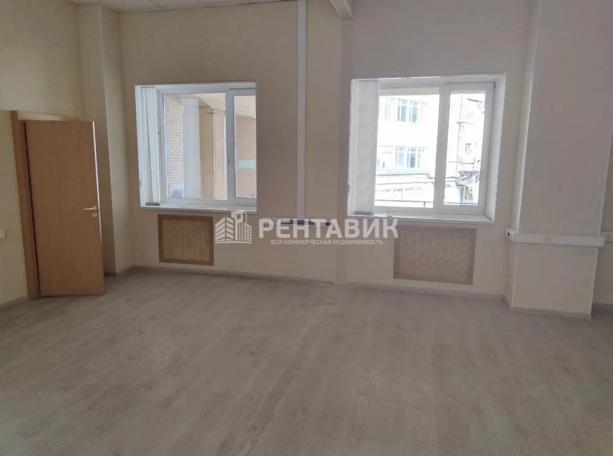 Офис Тюшина, 11 площадью 826 квадратных метров