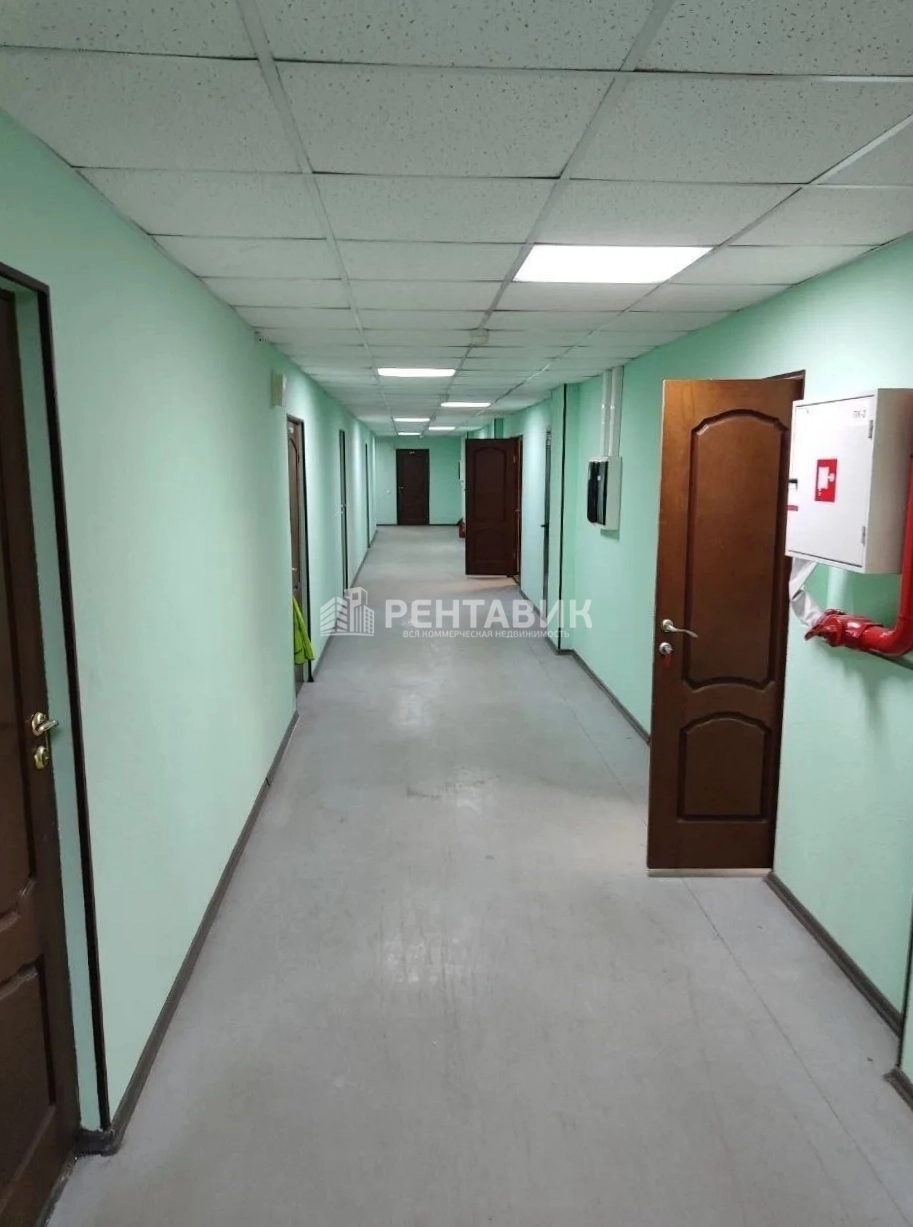 Офис Тюшина, 11 площадью 826 квадратных метров