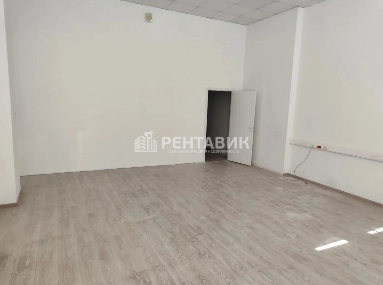 Офис Тюшина, 11 площадью 826 квадратных метров