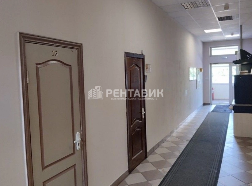 Здание целиком Пражский площадью 5676.9 квадратных метров