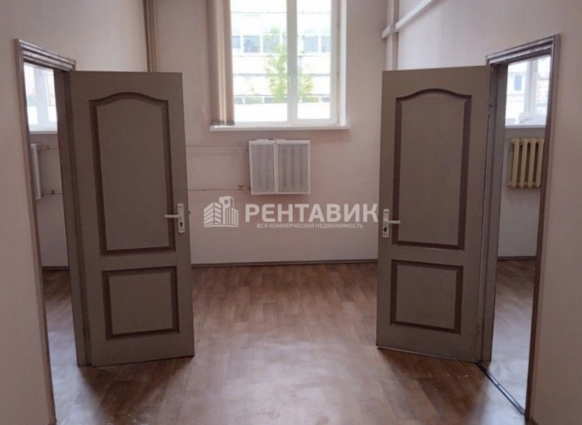 Здание целиком Пражский площадью 5676.9 квадратных метров