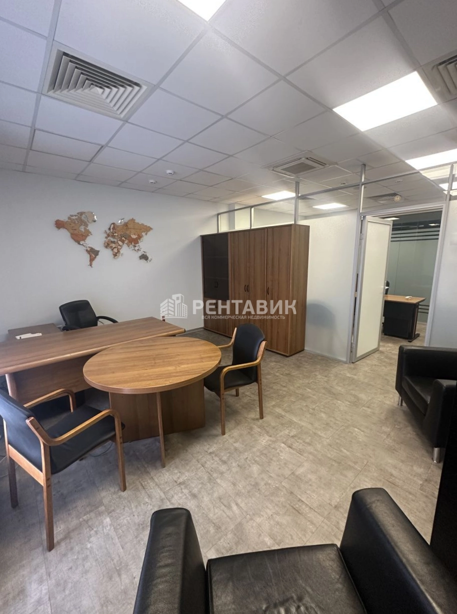Офис W Plaza I площадью 752 квадратных метров