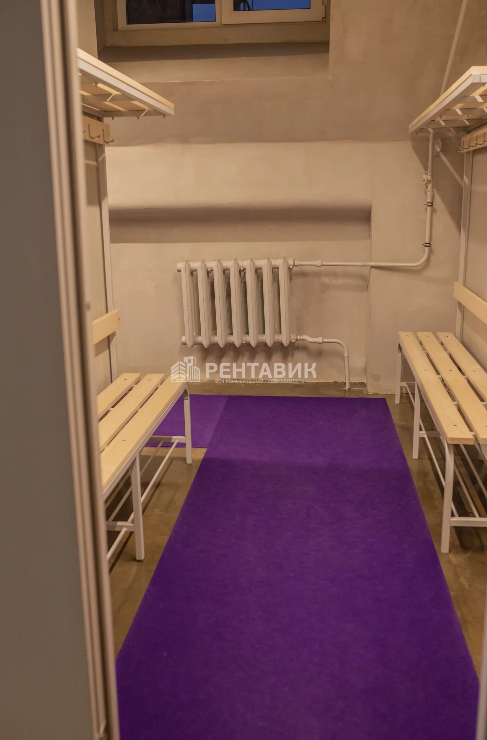 Офис Авеню PAGE площадью 180 квадратных метров