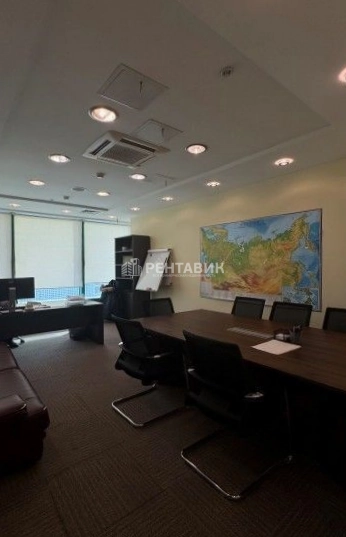 Офис Газойл Плаза площадью 6656.3 квадратных метров