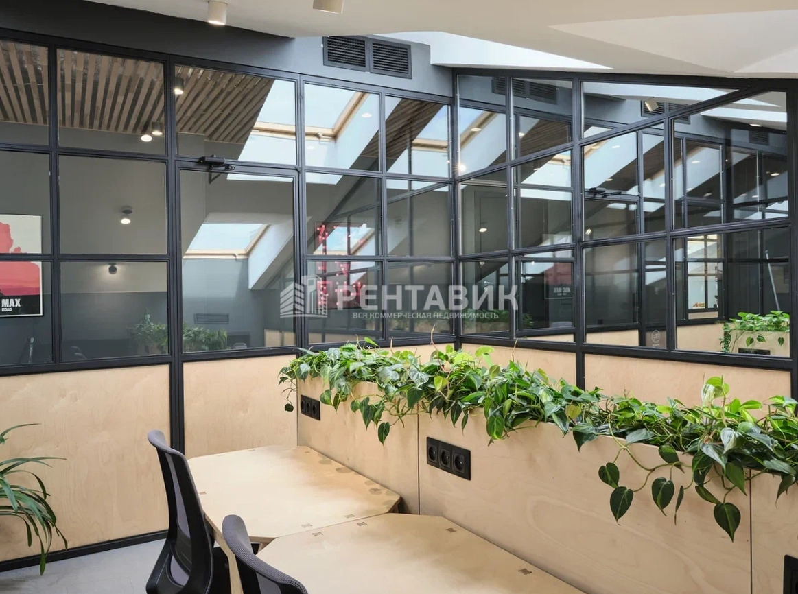 Офис Невский 153 площадью 185 квадратных метров