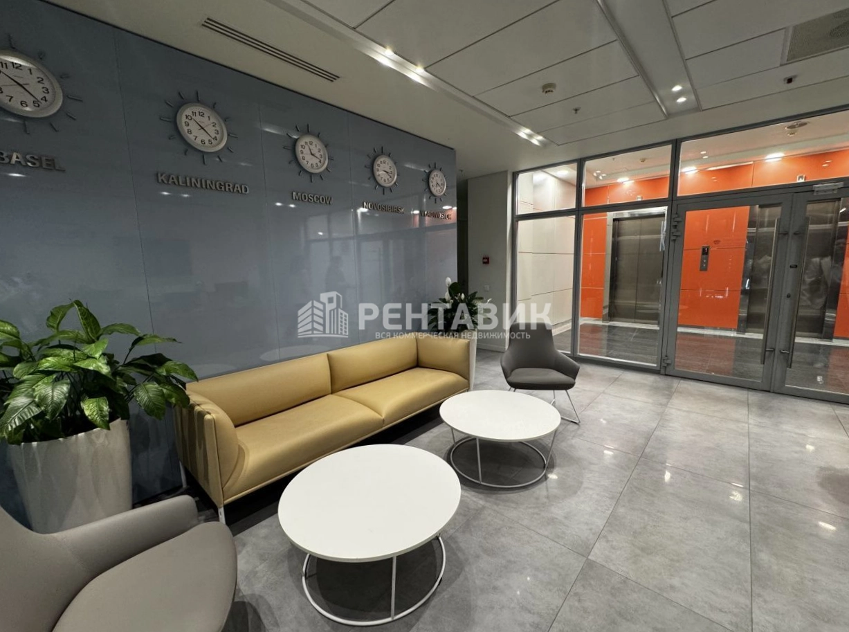 Офис Vivaldi Plaza / Вивальди Плаза площадью 3420 квадратных метров