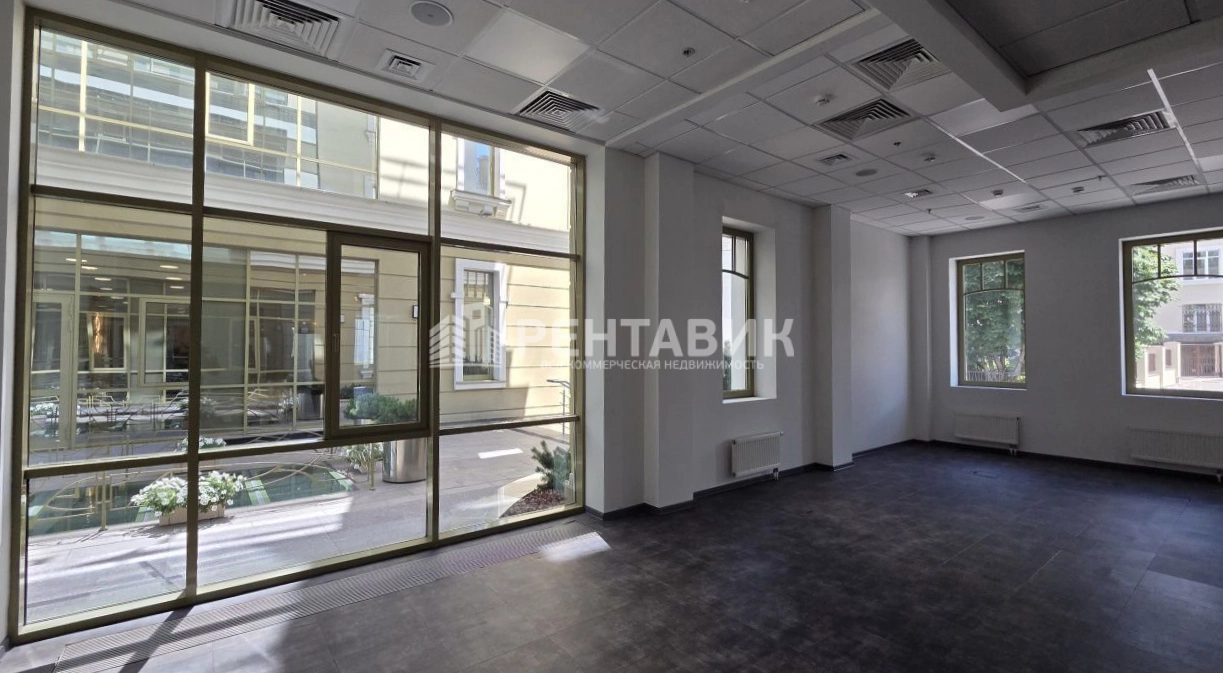Офис Ивановская Горка площадью 382 квадратных метров