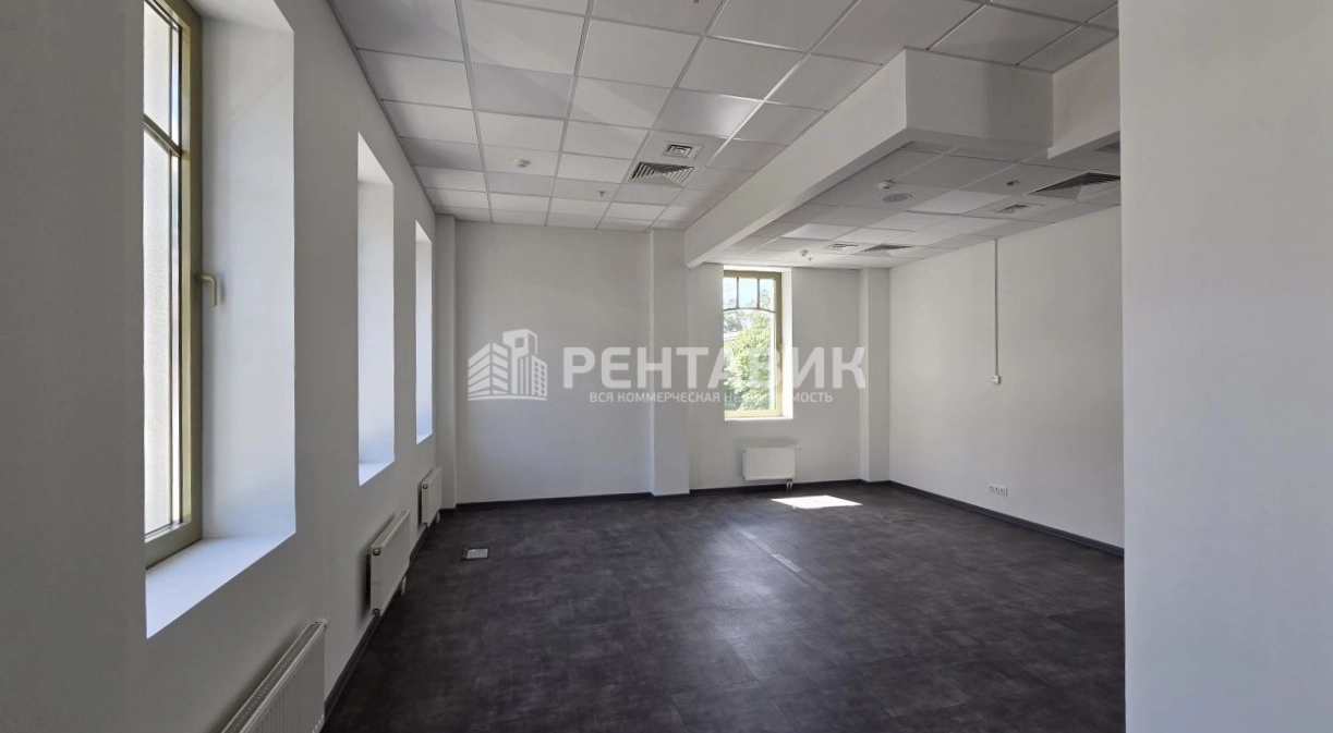 Офис Ивановская Горка площадью 382 квадратных метров