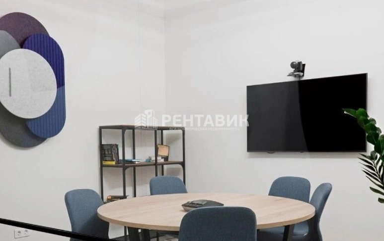 Офис Павелецкая плаза площадью 1686 квадратных метров