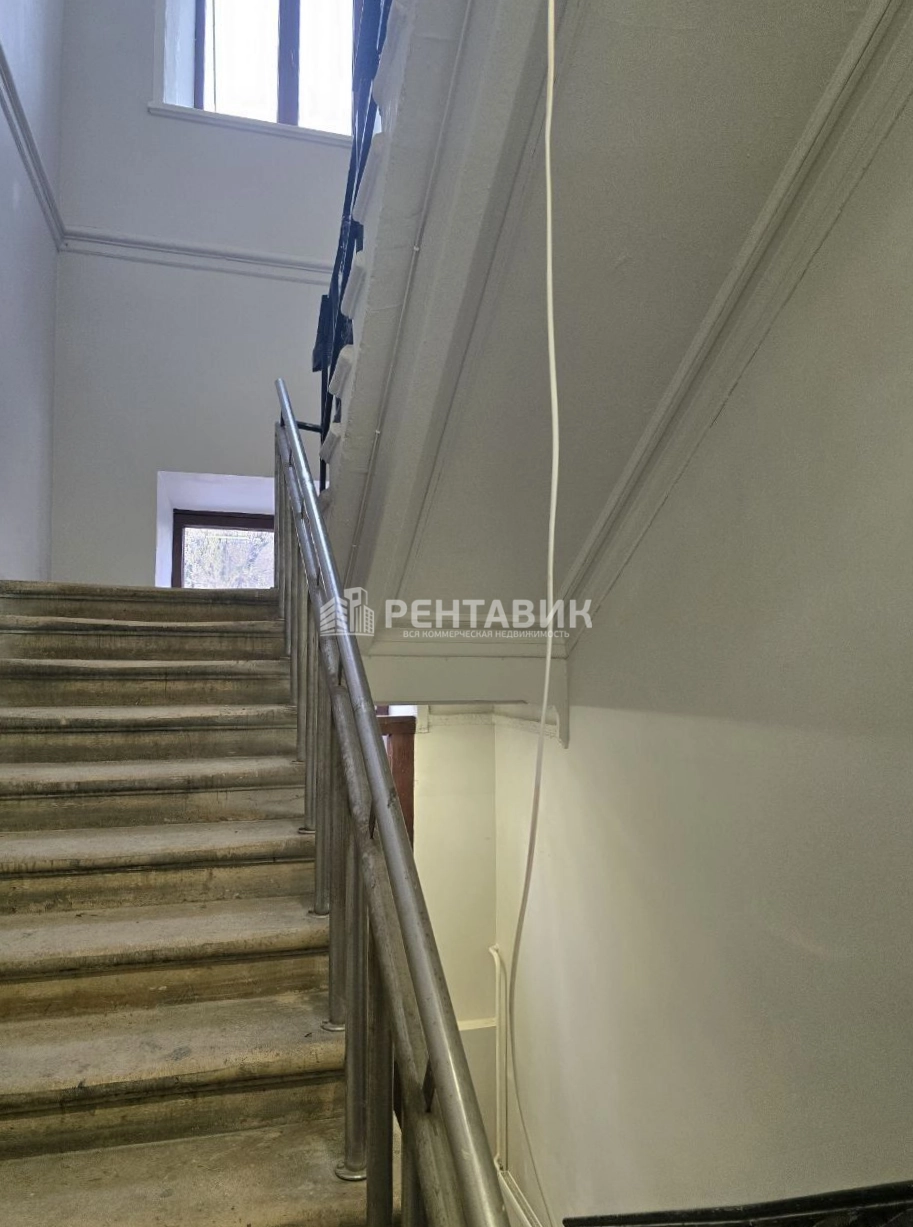 Здание целиком Лефортовский переулок, 12-50с2 площадью 703 квадратных метров