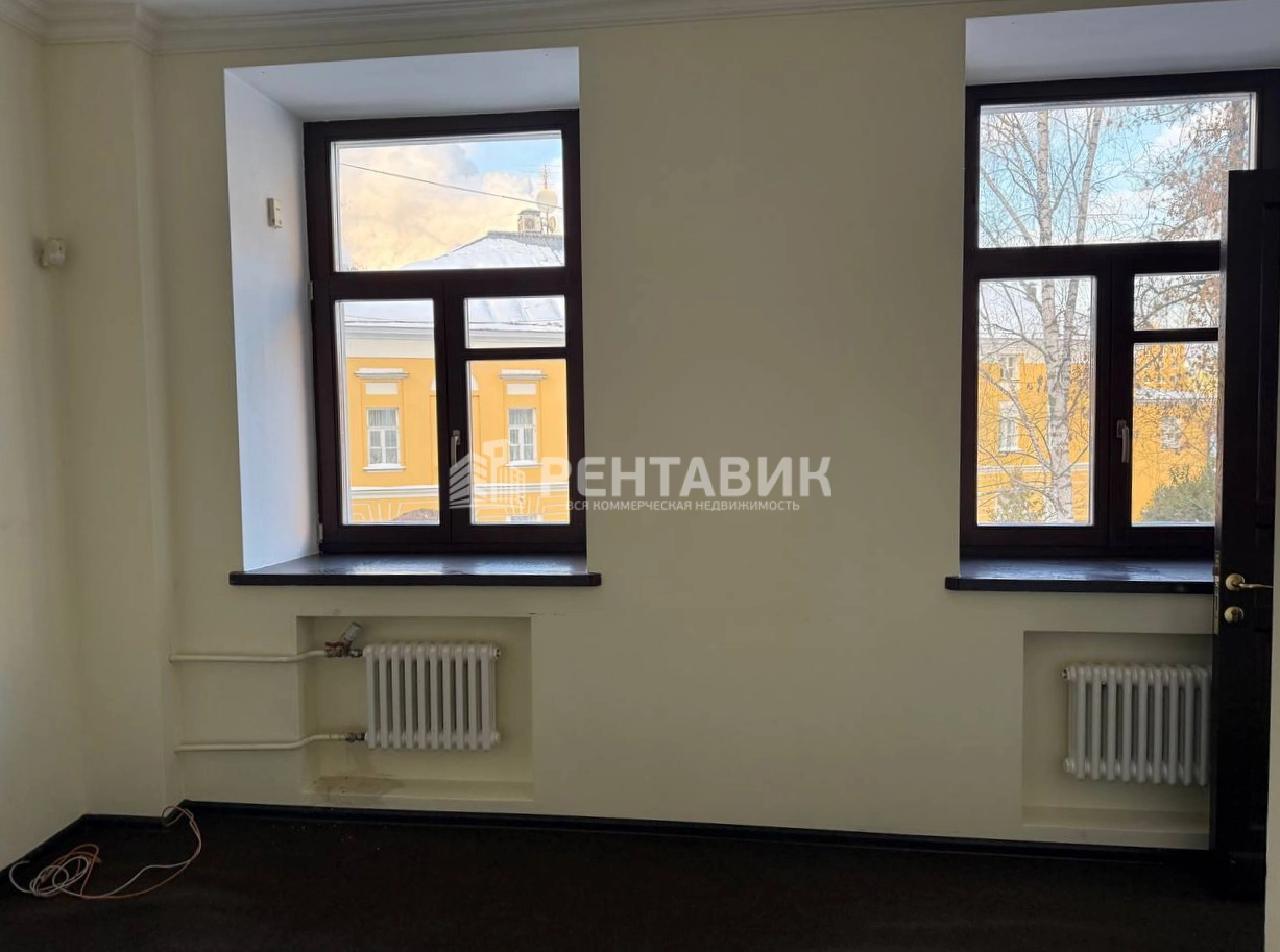 Здание целиком Средний Овчиниковский 8с2 площадью 246 квадратных метров