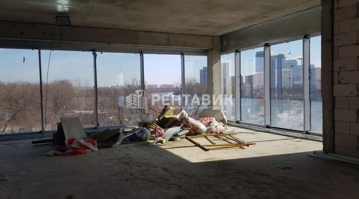 Помещение свободного назначения ЮПорт площадью 2636.9 квадратных метров