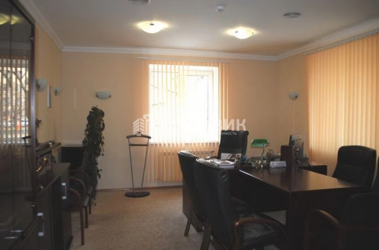 Здание целиком Coldy plaza площадью 3311 квадратных метров