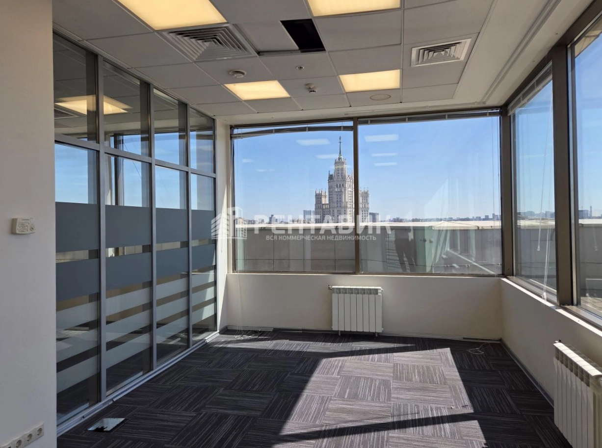 Офис Central City Tower / Централ Сити Тауэр площадью 1255 квадратных метров
