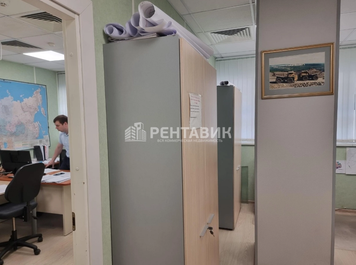 Здание целиком Петровский пассаж площадью 3145 квадратных метров