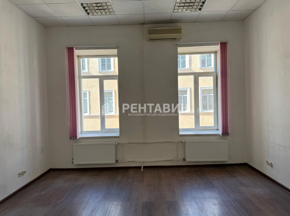 Офис Полтавская, 3 площадью 603 квадратных метров