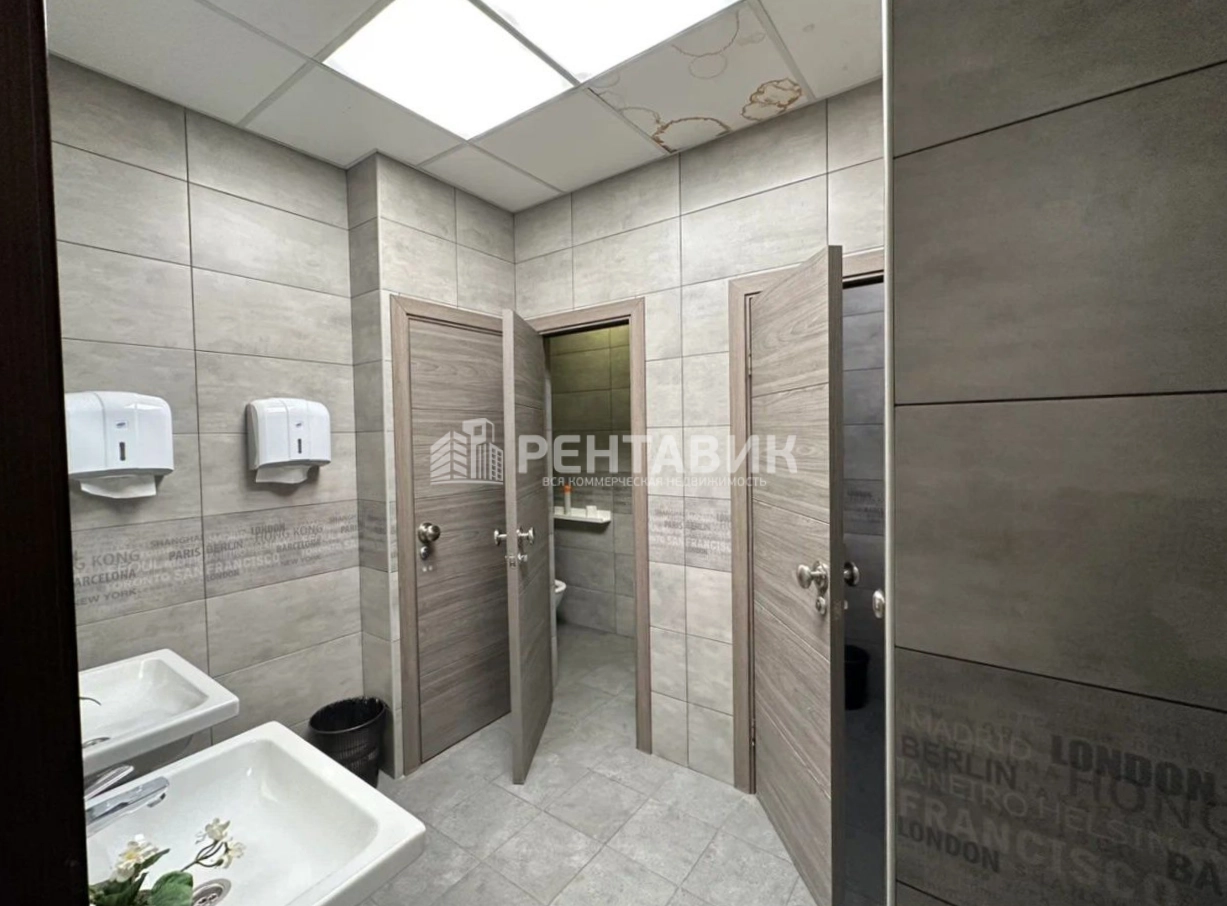 Офис Baker Plaza / Бейкер Плаза площадью 580.8 квадратных метров