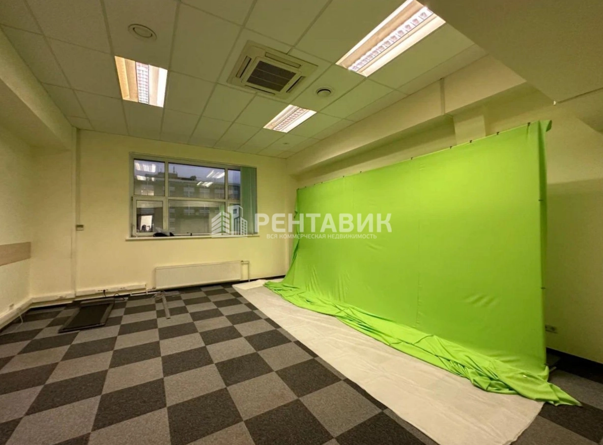 Офис Baker Plaza / Бейкер Плаза площадью 344 квадратных метров