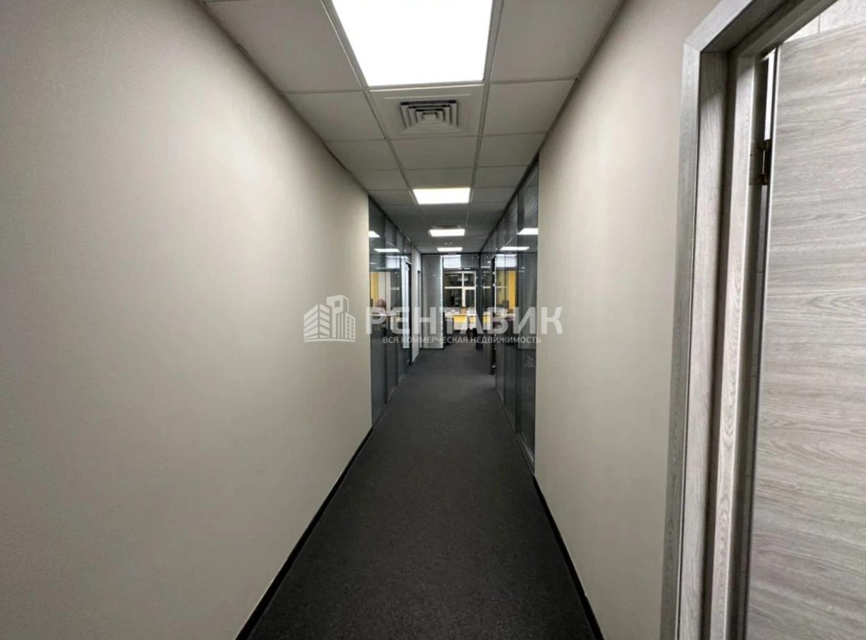 Офис Baker Plaza / Бейкер Плаза площадью 221 квадратных метров