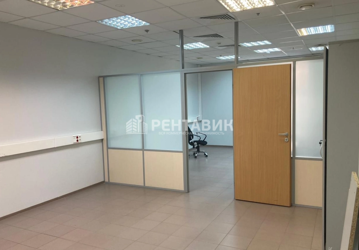 Офис Аэропорт площадью 890 квадратных метров