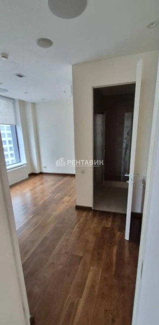 Офис Newton Plaza / Ньютон Плаза площадью 1461.4 квадратных метров