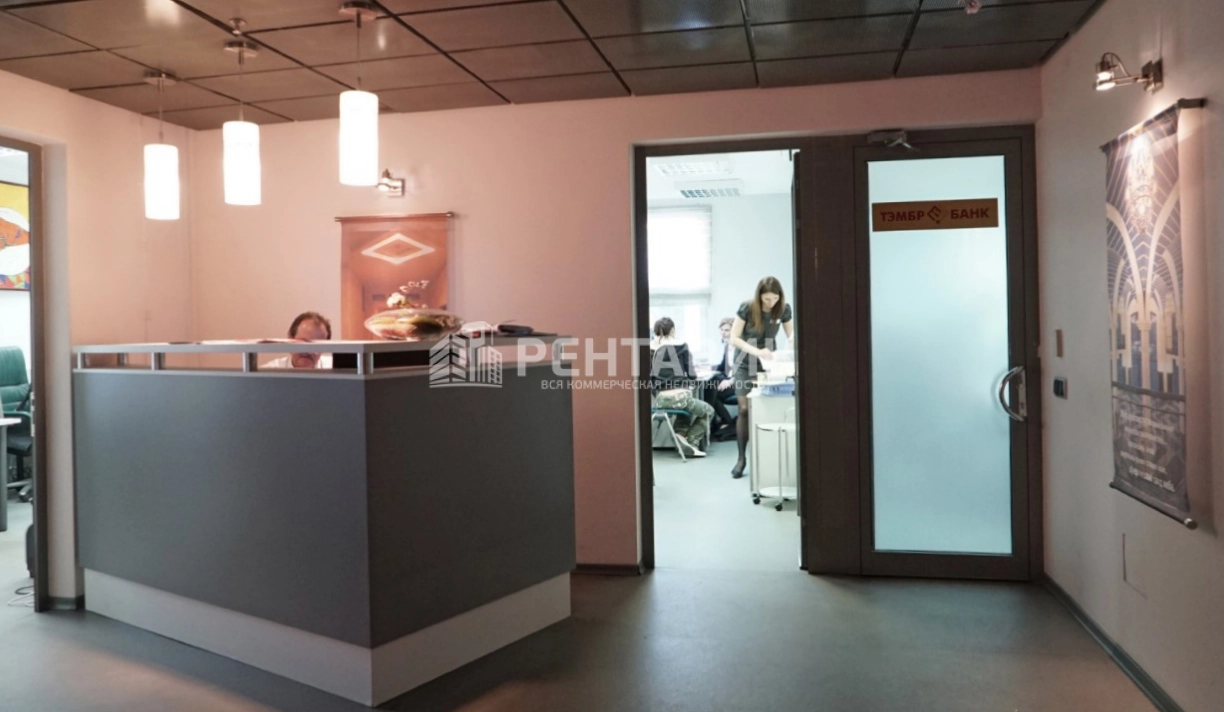 Торговая площадь Серебряный квартет 30к1 площадью 2601 квадратных метров
