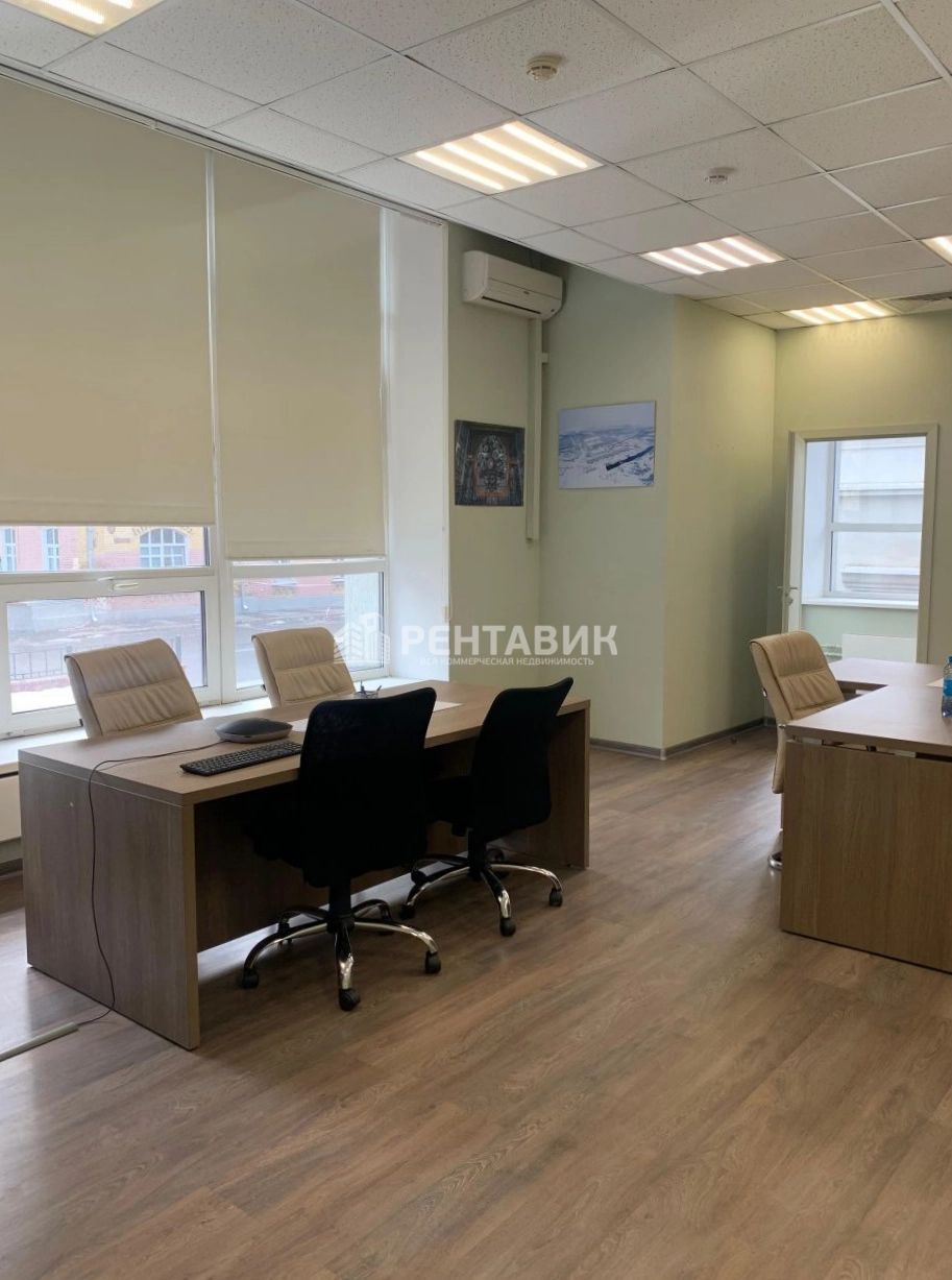 Офис Станция площадью 472 квадратных метров