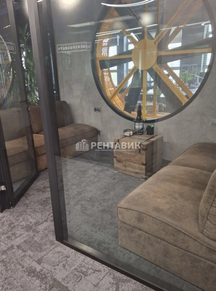 Офис Школа Журналистов площадью 3585 квадратных метров
