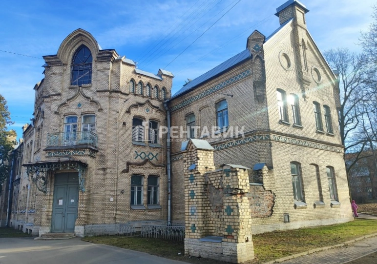 Здание целиком Пушкин, Московская, 55 площадью 2500 квадратных метров