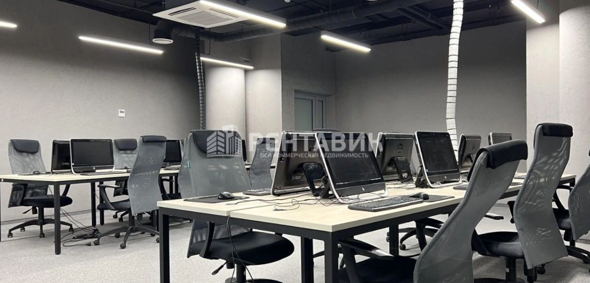 Офис Морская Столица площадью 1090 квадратных метров