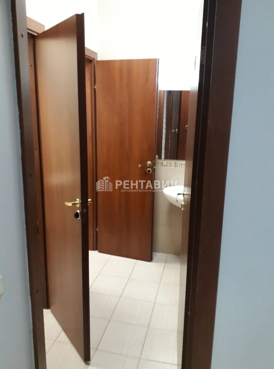 Офис 9 Акров площадью 682 квадратных метров