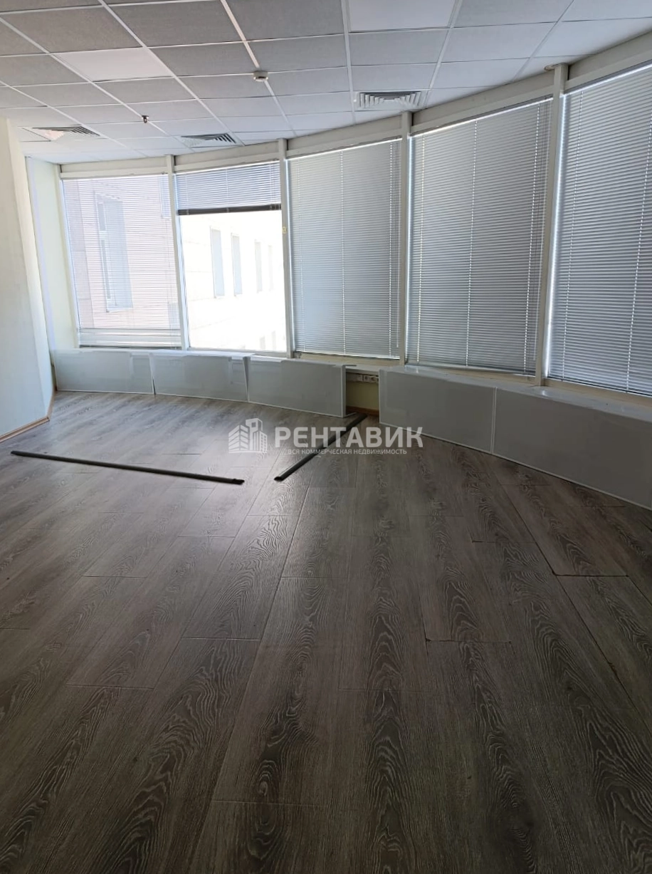Офис Золотой Век площадью 488 квадратных метров