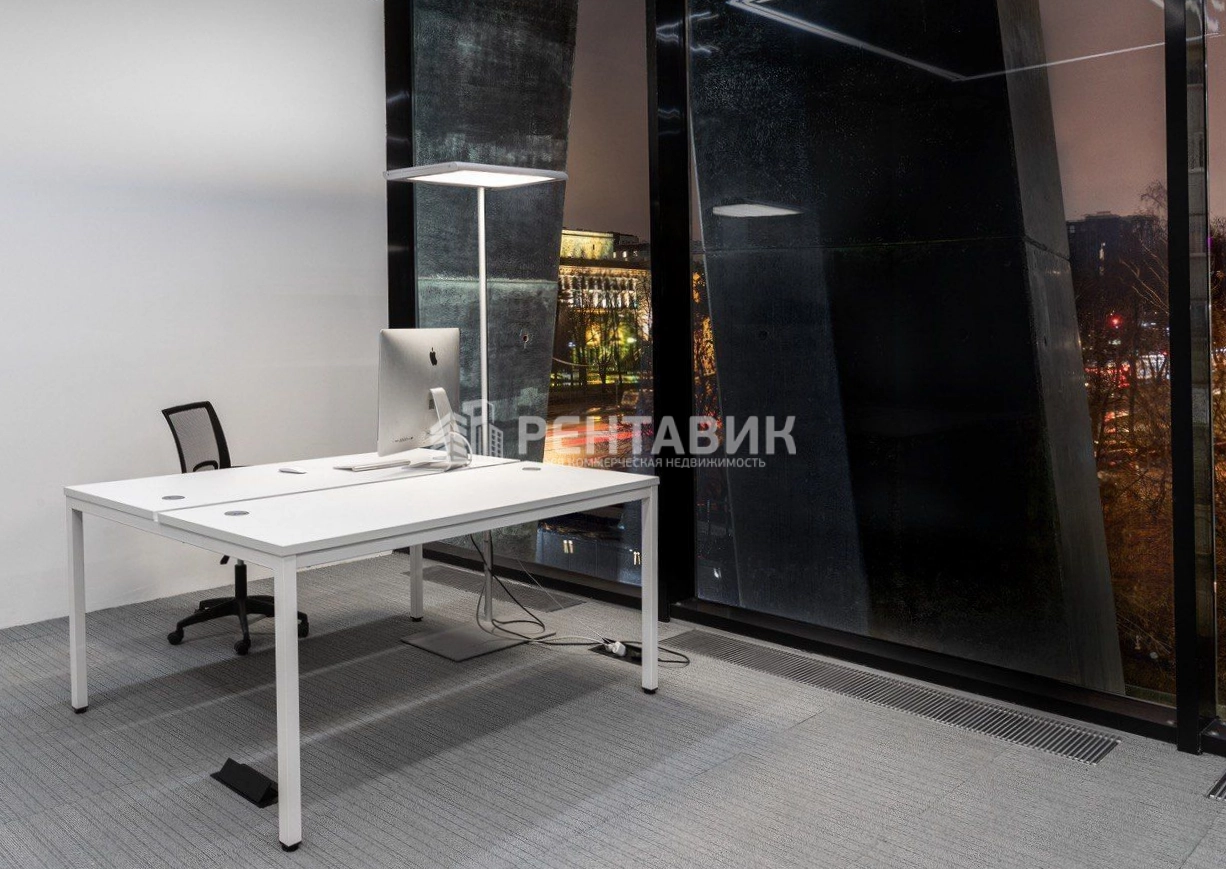 Офис Дом на Мосфильмовской площадью 650 квадратных метров