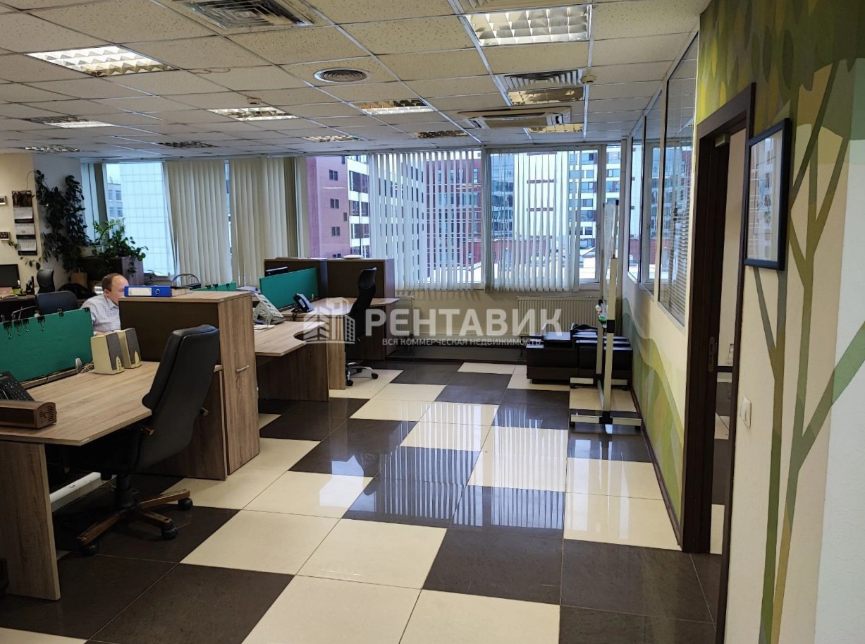 Офис Виктория Плаза площадью 2426.9 квадратных метров