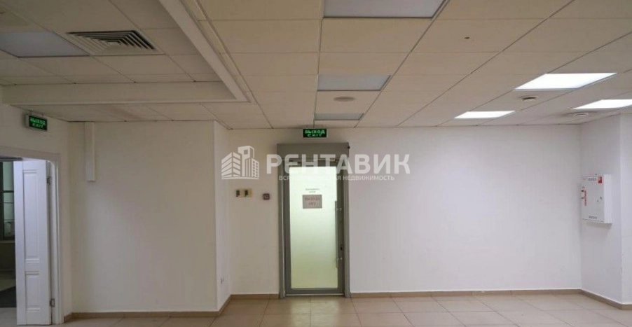Торговая площадь Невский причал площадью 637.4 квадратных метров