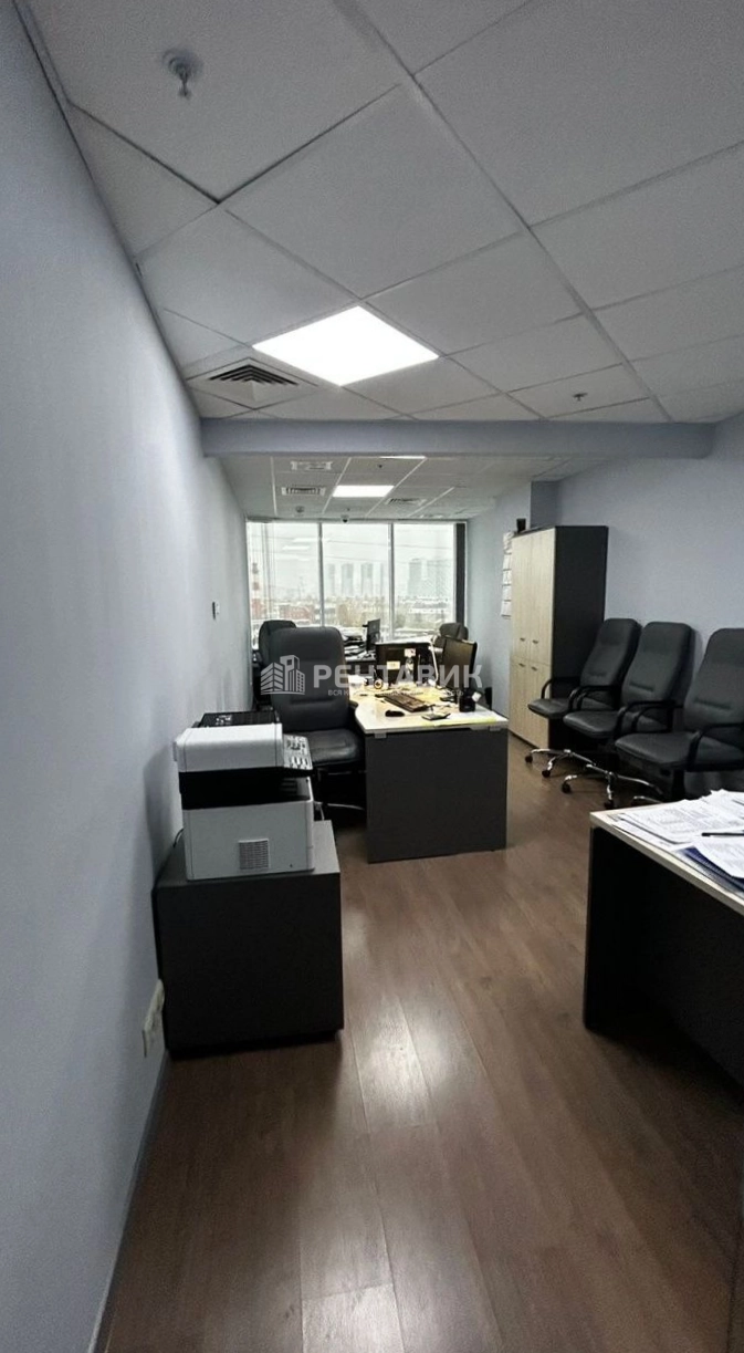 Офис Монарх площадью 394 квадратных метров