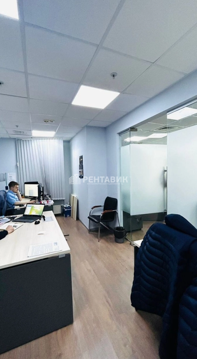 Офис Монарх площадью 394 квадратных метров