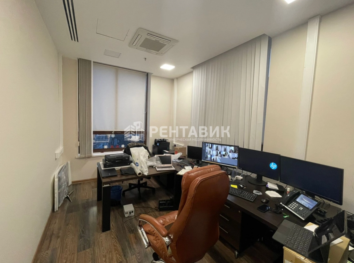 Офис Savvinsky площадью 401 квадратных метров