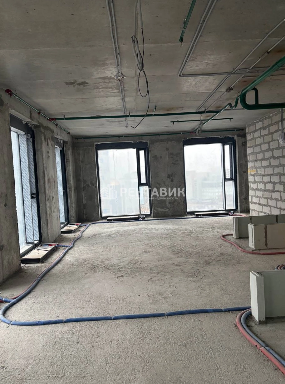 Офис AFI Park Воронцовский площадью 233.2 квадратных метров