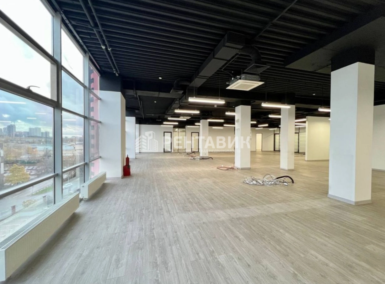 Офис West Park площадью 806.4 квадратных метров