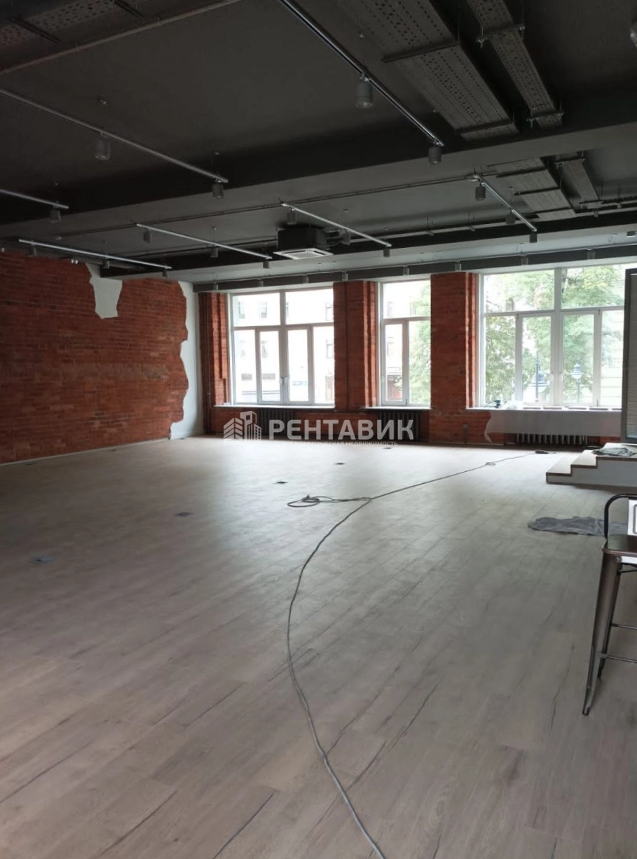 Офис Мясницкая, 38с1 площадью 261 квадратных метров