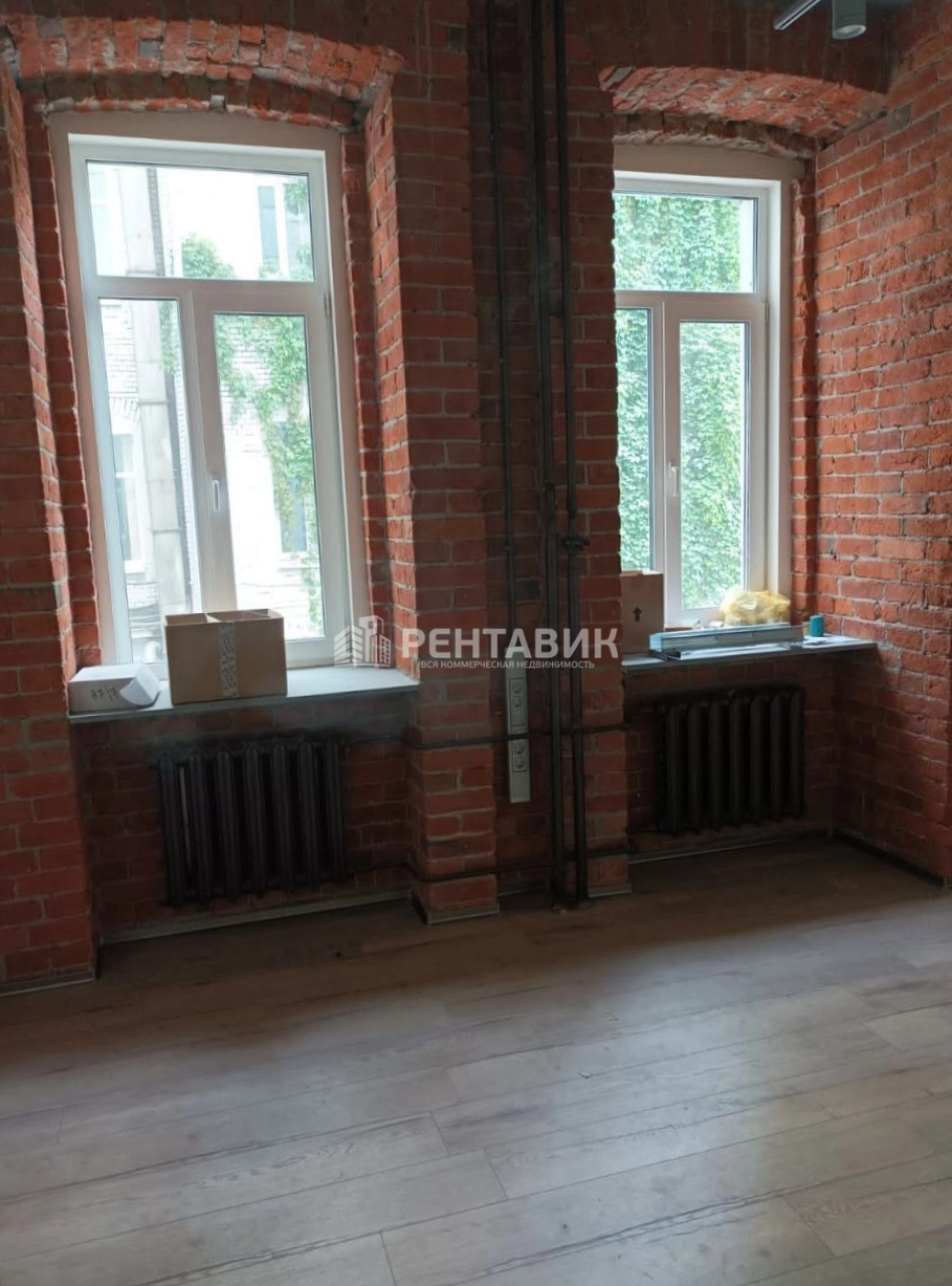 Офис Мясницкая, 38с1 площадью 261 квадратных метров