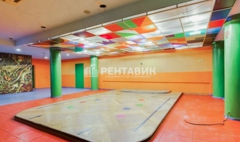 Здание целиком Шверника, 11 площадью 2320 квадратных метров