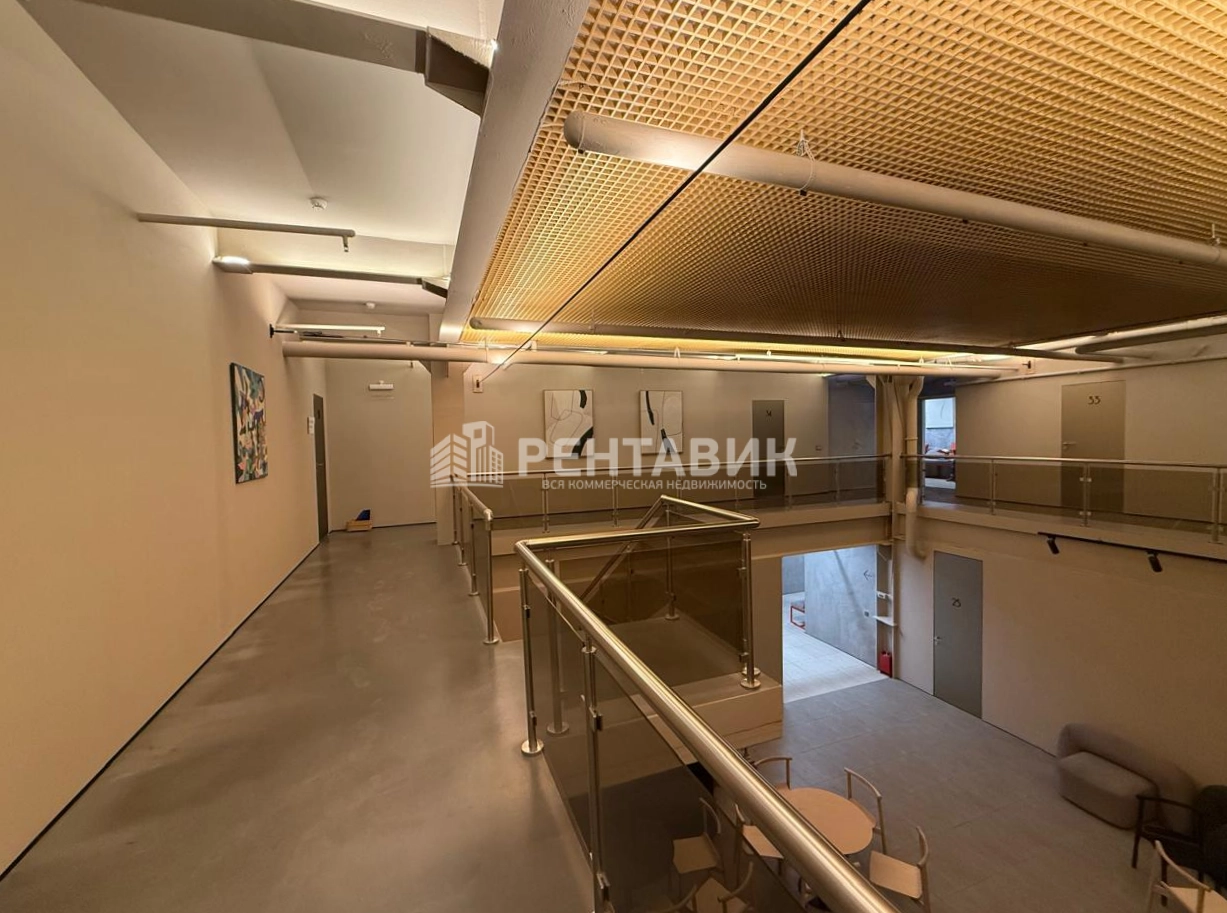 Офис Платформа площадью 2990 квадратных метров