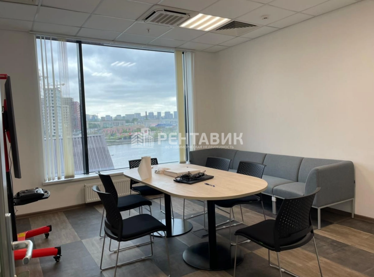 Офис Danilov Plaza / Данилов Плаза площадью 750 квадратных метров