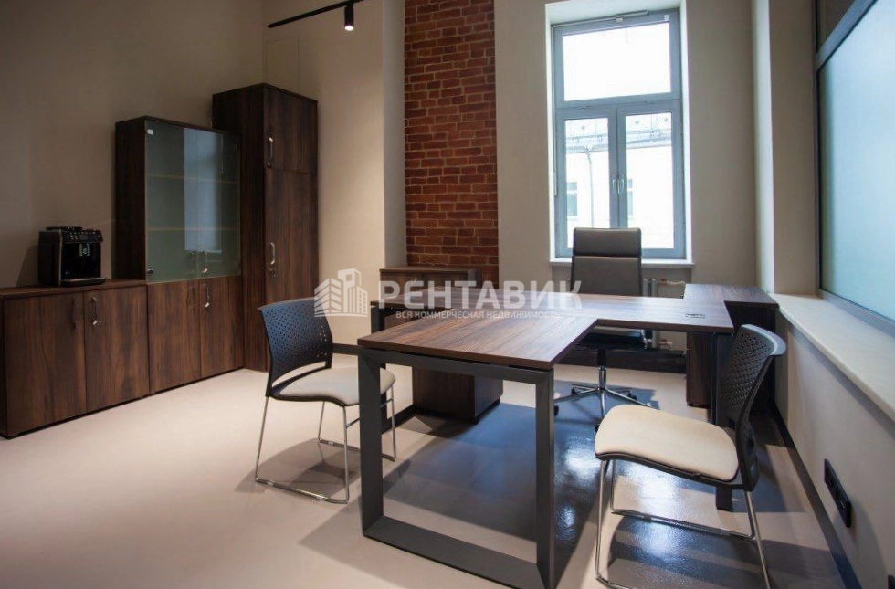 Офис Лубянский, 19с1 площадью 99.69 квадратных метров